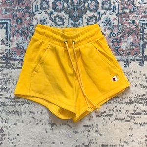 CHAMPION xs shorts